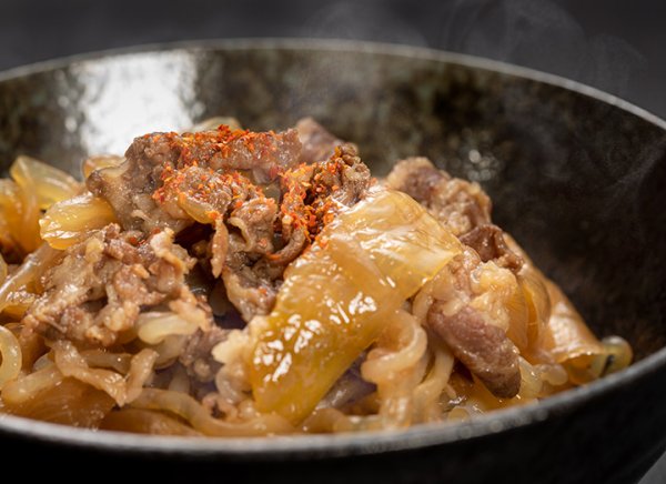 画像1: 飛騨牛牛丼 (1)